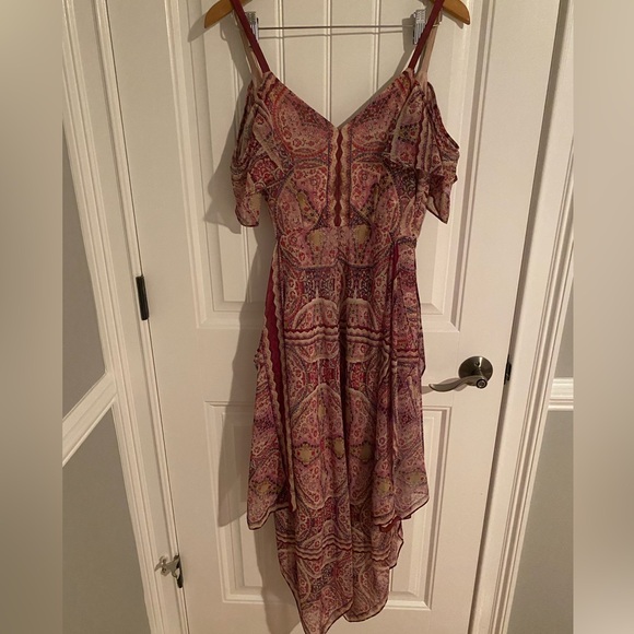 FESTIVAL COLD SHOULDER WRAP HANDKERCHIEF
DRESS - Picture 5 of 7